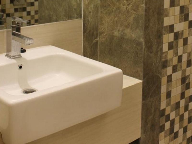 Life Emerald Hotel Surabaya Buitenkant foto